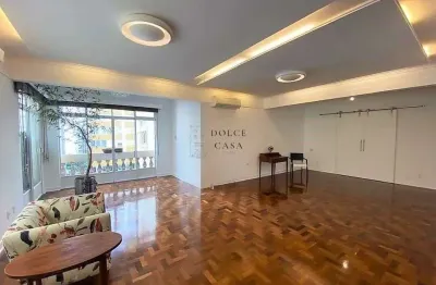 Apartamento no Jardim Paulista - reformado com vista livre e muito iluminado