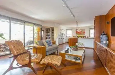 Apartamento a venda no Jardim Paulista - reformado com 3 suites, 3 vagas