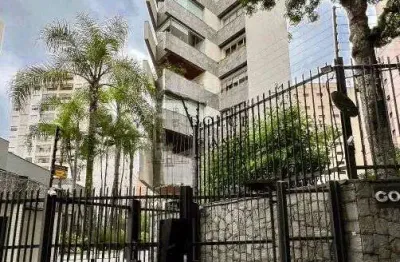 Apartamento oportunidade em Moema - 244m² valor abaixo do mercado