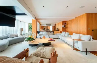 Cobertura  Vila Nova Conceição - Pronto para morar e vista cinematográfica