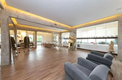 Apartamento no Jardim Europa -  137m², 2 quartos, em frente ao clube Pinheiros