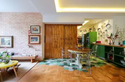 Apartamento a venda no Itaim Bibi - 115m². 2 suites, moderno e reformado