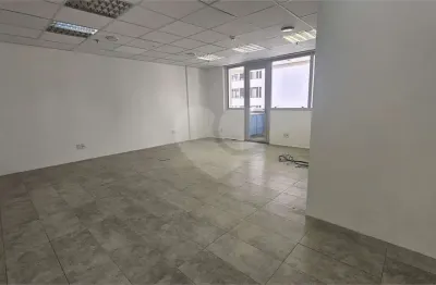 Ponto comercial à venda na Avenida Pedroso de Morais, Pinheiros, São Paulo