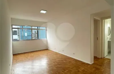 Apartamento com 3 quartos à venda na Rua Vergueiro, Vila Mariana, São Paulo