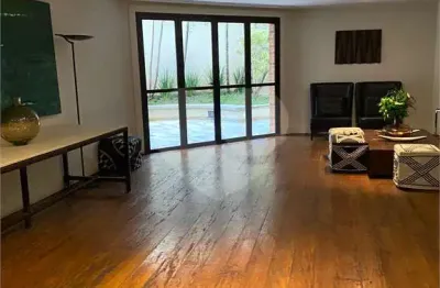 Apartamento com 3 quartos à venda ou para locação em itaim bibi - sp