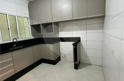 Casa em condomínio fechado com 2 quartos à venda na Valentim Xavier, Vila Carrão, São Paulo