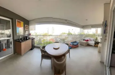 Apartamento com 3 quartos para alugar na Rua Eugênio de Medeiros, 601, Pinheiros, São Paulo