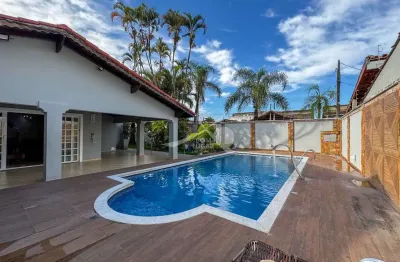 Casa com 3 quartos, caiçara, praia grande - r$ 1.5 mi, cod: 11763