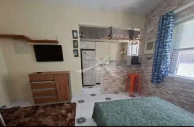 Kitnet / Stúdio à venda na Rua Londrina, 174, Boqueirão, Praia Grande