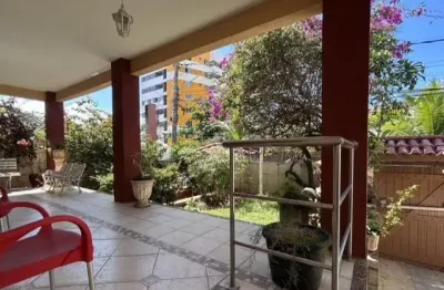 Casa exclusiva  em armação – 4 suítes e até 6 vagas de garagem!