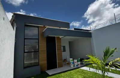 Casa no araçagi, a região que está crescendo, com a extensão da litorânea, com o atacadão sendo construído , o bobs e o cantinho doce, tudo próximo da residência.
