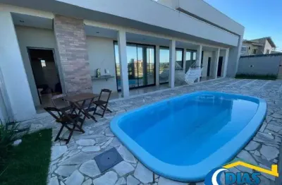 Casa com 2 quartos para alugar no pontal do sul, pontal do paraná  por r$ 1.800 por dia