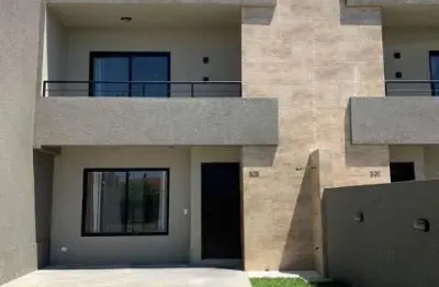Casa com 2 quartos para alugar no atami, pontal do paraná  por r$ 1.600 por dia