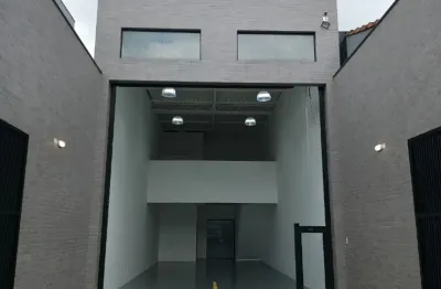 Salão comercial com 134m² de área construída. alves dias/sbc