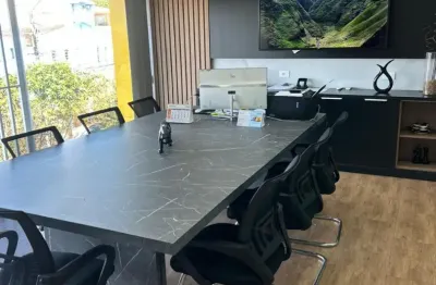 Prédio comercial com 400m², 12 salas, 8 banheiros e 2 vagas - sbc/sp