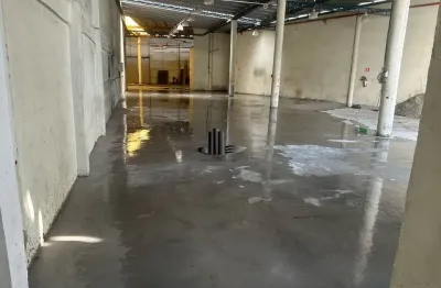 Barracão / Galpão / Depósito para alugar na Avenida Pereira Barreto, 2291, Baeta Neves, São Bernardo do Campo