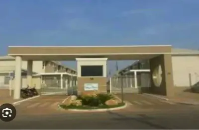 Casa em condomínio fechado mobiliada com energia solar 3 suítes churrasquinho bairro Santa Cruz