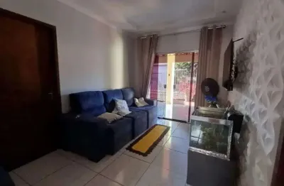 Casa com 3 quartos à venda na Rua Avestruz, 20, Morada da Serra, Cuiabá, 250 m2 por R$ 320.000