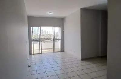 Apartamento para alugar com armários planejados e 3 quartos sendo 1 suíte.