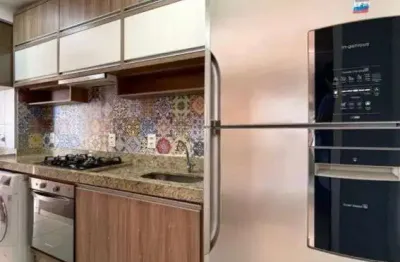 Apartamento mobiliado com 3 quartos sendo 1 suíte e armários planejados para alugar