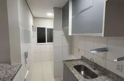 Apartamento para alugar com armários planejados e 3 quartos sendo 1 suíte