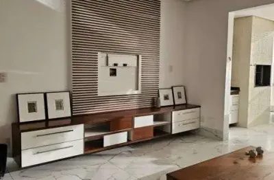 Apartamento semi mobiliado para alugar com 3 quartos sendo 1 suite