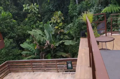 Linda casa com 4 dormitórios, jacuzzi e piscina no condomínio aruã