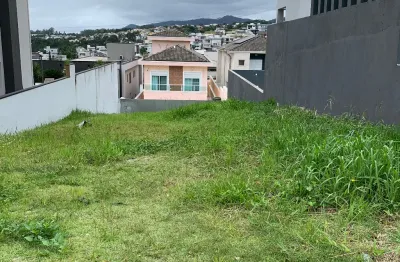 Terreno à venda no condomínio aruã brisas ii – 370m² em rua tranquila, próximo ao clube