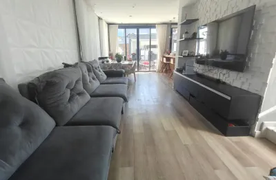 Casa em condomínio fechado com 3 quartos para alugar na Estrada do Itapeti, 100, Parque Residencial Itapeti, Mogi das Cruzes