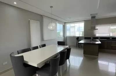 Casa em condomínio fechado com 3 quartos para alugar na Estrada do Itapeti, 100, Parque Residencial Itapeti, Mogi das Cruzes