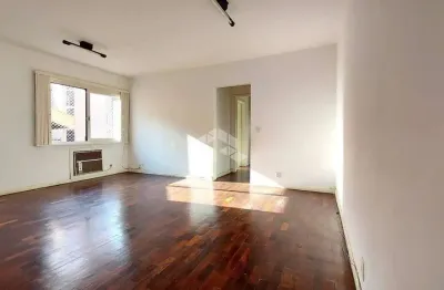 Apartamento 2 dormitórios, 96 m²  privativo com 2 vagas
