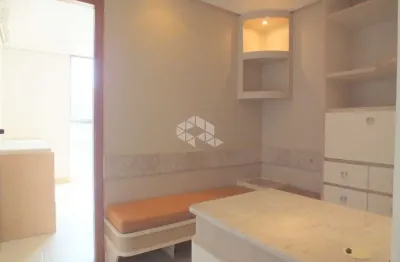 Sala comercial montada para consultório  médico com uma vaga de garagem