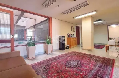 Sala comercial à venda na Rua Voluntários da Pátria, 760, São Geraldo, Porto Alegre