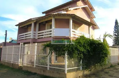 Sobrado com 3 dormitórios à venda, 194 m² por r$ 692.000,00 - parque da matriz - cachoeirinha/rs