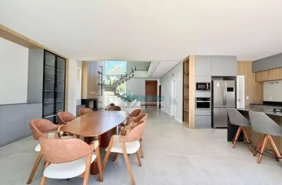 Sobrado com 3 dormitórios à venda, 242 m² por r$ 2.390.000,00 - distrito industrial - cachoeirinha/rs