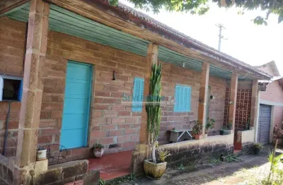 Casa com 3 dormitórios à venda, 200 m² por r$ 1.696.000,00 - distrito industrial - cachoeirinha/rs