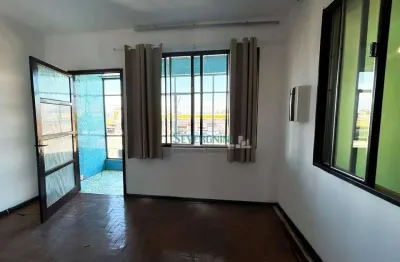 Apartamento com 3 dormitórios para alugar, 80 m² por R$ 1.450/mês - Vila Santo Ângelo - Cachoeirinha/RS