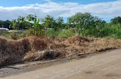 Lindo terreno localizado no Itacolomi em Balneário Piçarras.