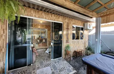 Casa localizada no gravata de penha sc, 3 dormitórios perto do beto carrero