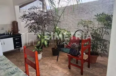 Oportunidade para investidores! casa 2 dormit próximo à rodoviária - crv1602512