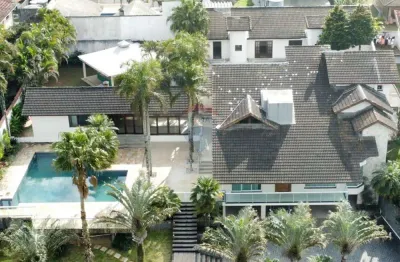 Casa em condomínio fechado com 4 quartos para alugar no Arujázinho I, II e III, Arujá 