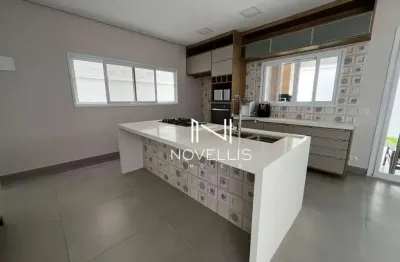 Casa com 3 dormitórios para alugar, 255 m² por R$ 9.818,00/mês - Villa Branca - Jacareí/SP