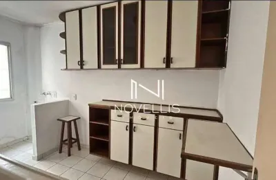 Apartamento com 2 dormitórios para alugar, 50 m² por R$ 1.684/mês - Vila Machado - Jacareí/SP