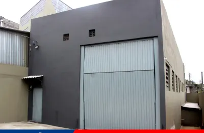 Galpão com 370m2 de área fabril a 2 minutos da rodovia raposo tavares