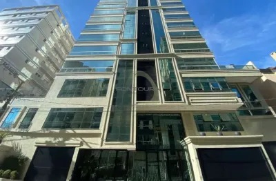 Apartamento com 4 quartos à venda na rua 319, 76, meia praia, itapema por r$ 3.800.000