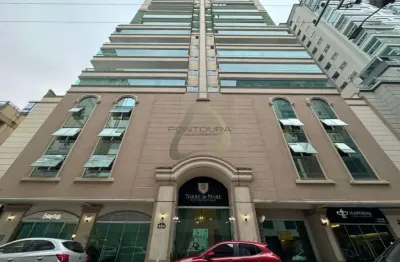 Apartamento à venda na rua 242, 404, meia praia, itapema por r$ 1.800.000