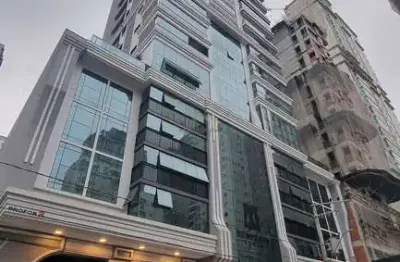 Apartamento com 4 quartos à venda na rua 236, 400, meia praia, itapema por r$ 2.500.000