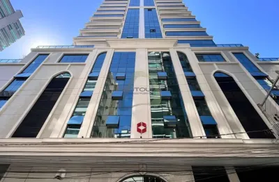 Apartamento com 3 quartos à venda na rua 207, 206, meia praia, itapema por r$ 2.400.000