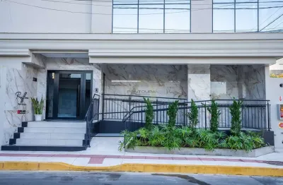Apartamento com 2 quartos à venda na rua 312, 338, meia praia, itapema por r$ 1.187.000