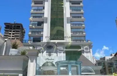 Apartamento com 4 quartos à venda na rua 1208, 45, meia praia, itapema por r$ 5.950.000
